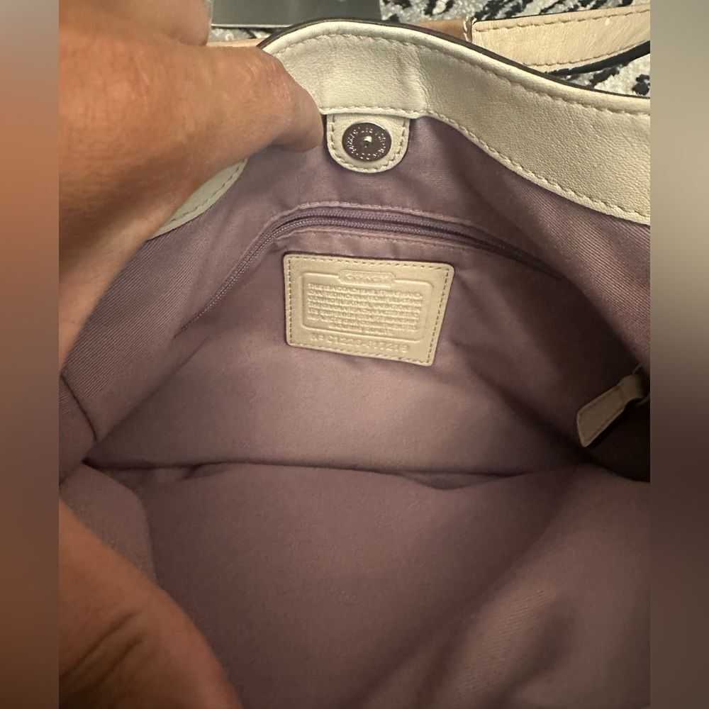 Coach SOHO SHOULDER  Bag - Picture 13 of 13